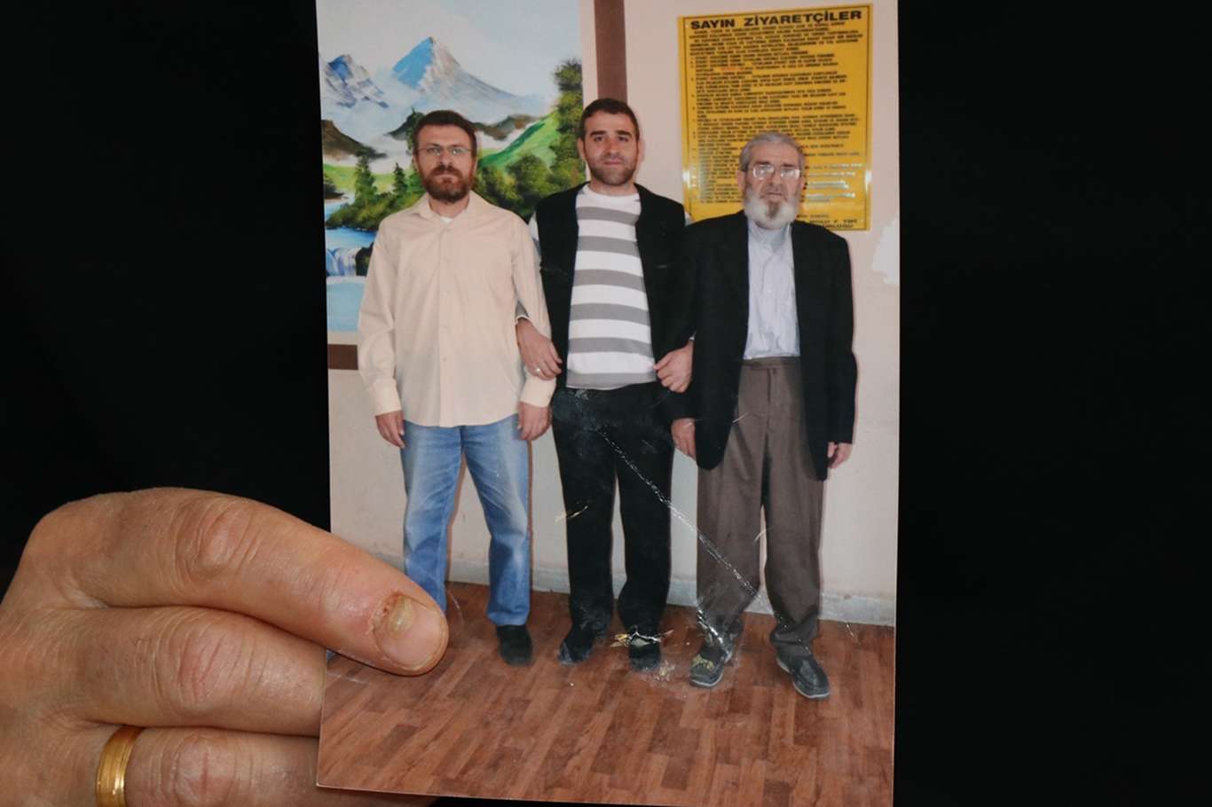Kronik hasta ve yaşlı mahkûmlar adalet bekliyor Kronik hasta ve yaşlı mahkûmlar adalet bekliyor
